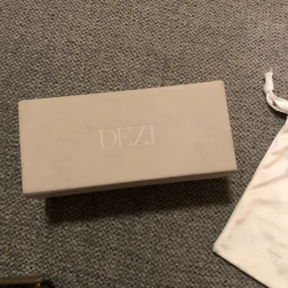 DEZI Backtrack sunglasses - Picture 11 of 12